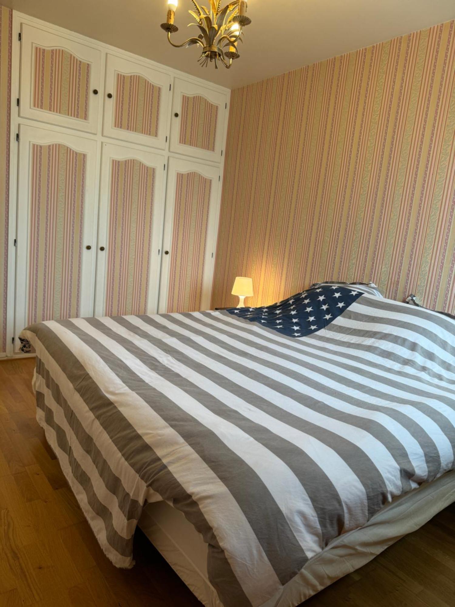Appartement Periurbain De Paris Et Versailles Les Clayes-Sous-Bois Exterior foto